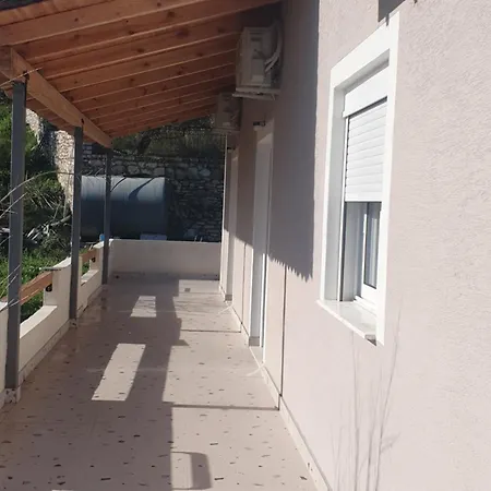 Gusto Di Casa Ksamil