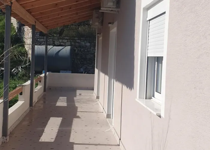 Gusto Di Casa Ksamil