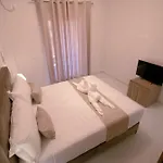 Gusto Di Casa 호텔 사밀